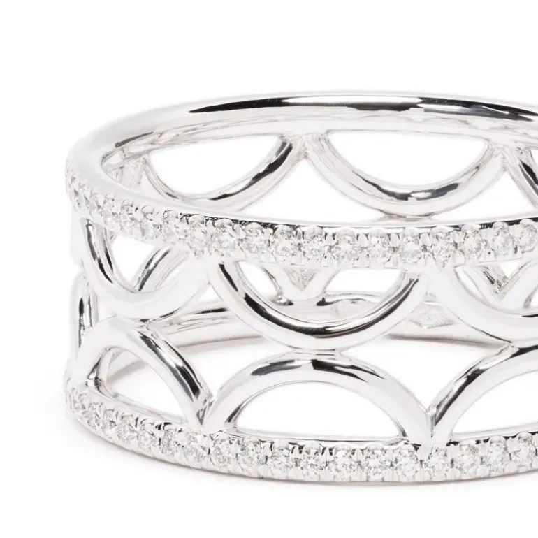 Bague bandeau Perpétuel.le semi-pavée