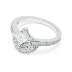 Bague Embl&egrave;me 0.7ct Princesse pav&eacute;e