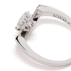 Bague Intrépide grand arc 1ct pavée