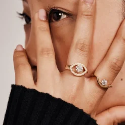 Bague Intr&eacute;pide grand arc 1ct pav&eacute;e