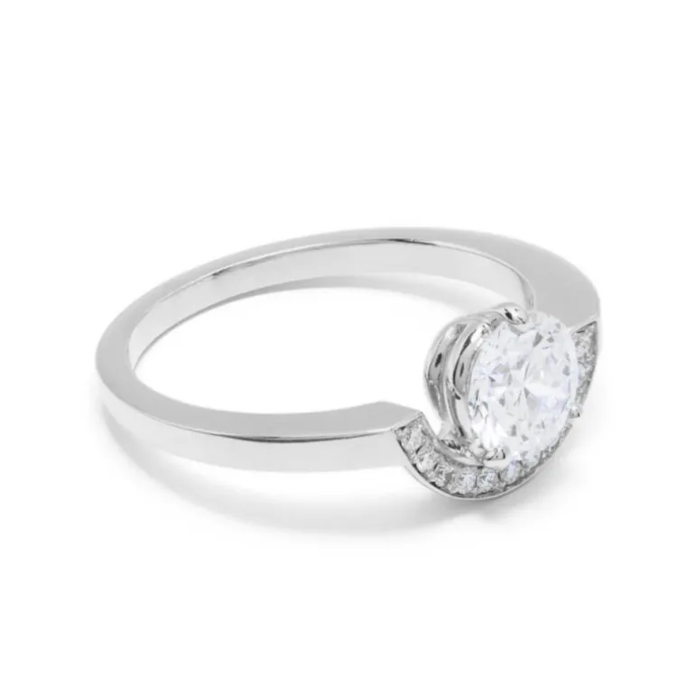 Bague Intrépide petit arc 1ct pavée