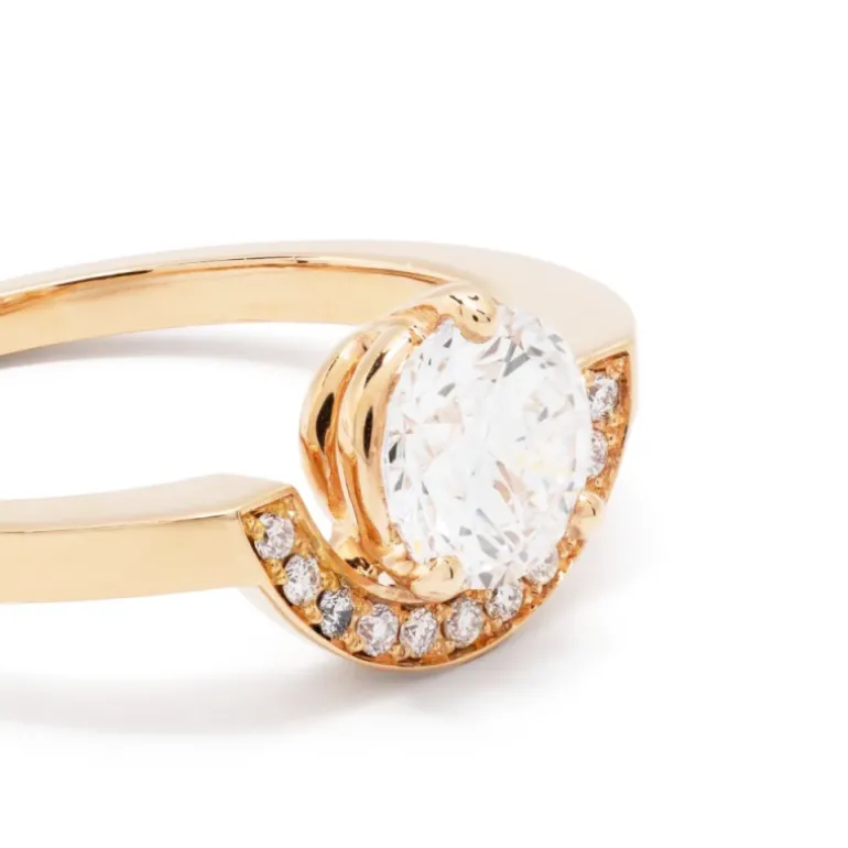 Bague Intrépide petit arc 1.5ct pavée
