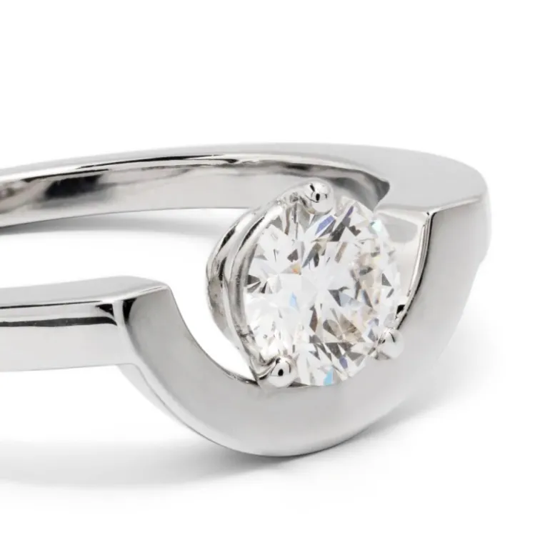 Bague Intrépide petit arc 0.5ct