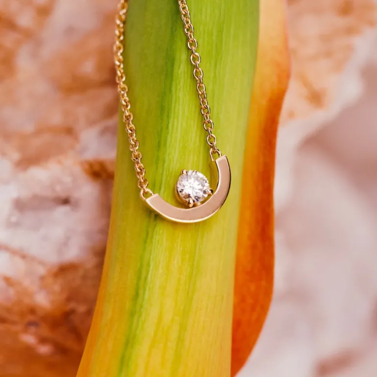 Pendentif Intrépide grand arc 0.25ct