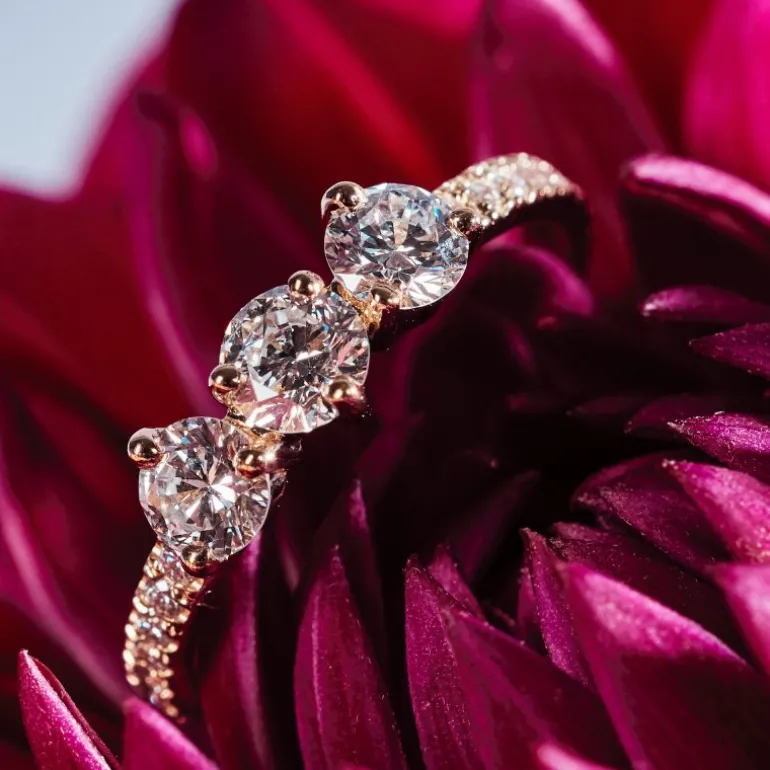 Solitaire Absolu.e Encore Plus 0.25ct pavé