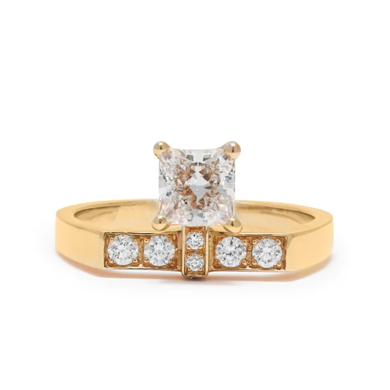 Solitaire Uraeus 0.7ct Princesse pavé